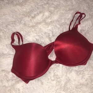 BOMBSHELL victoria secret bra